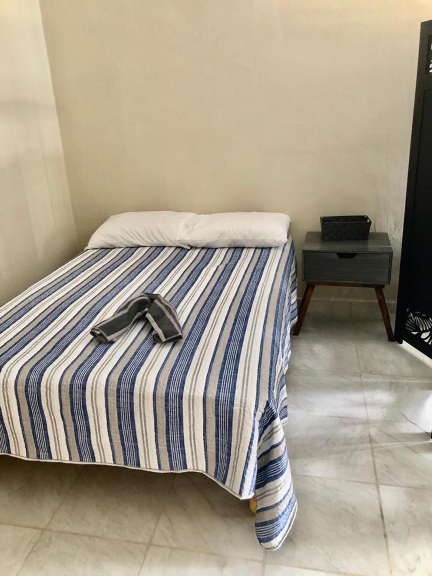 Olimpica - Mini Room Plata - 5 Min Malecon Mazatlán Exteriör bild